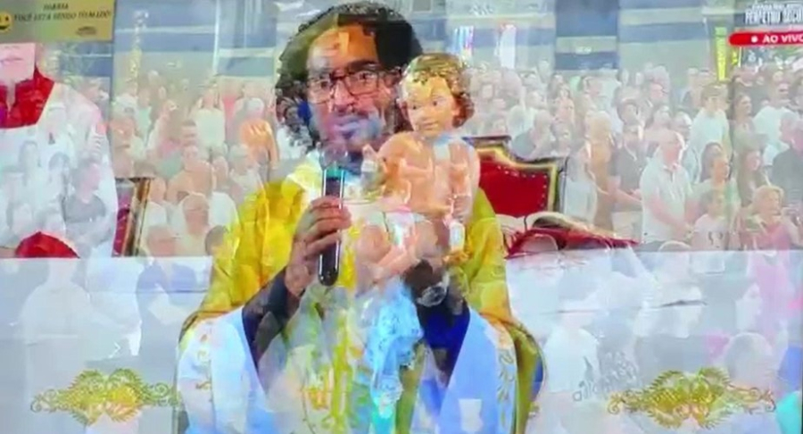 Igreja  Católica Celebra o Nascimento de Jesus Cristo, Salvador da Humanidade